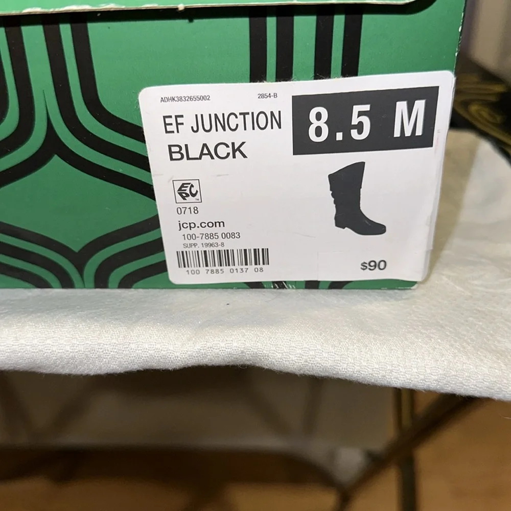 Gently Worn East 5th Junction Black Slouch Boots w/ Memory Foam- Size 8.5 - Picture 9 of 9